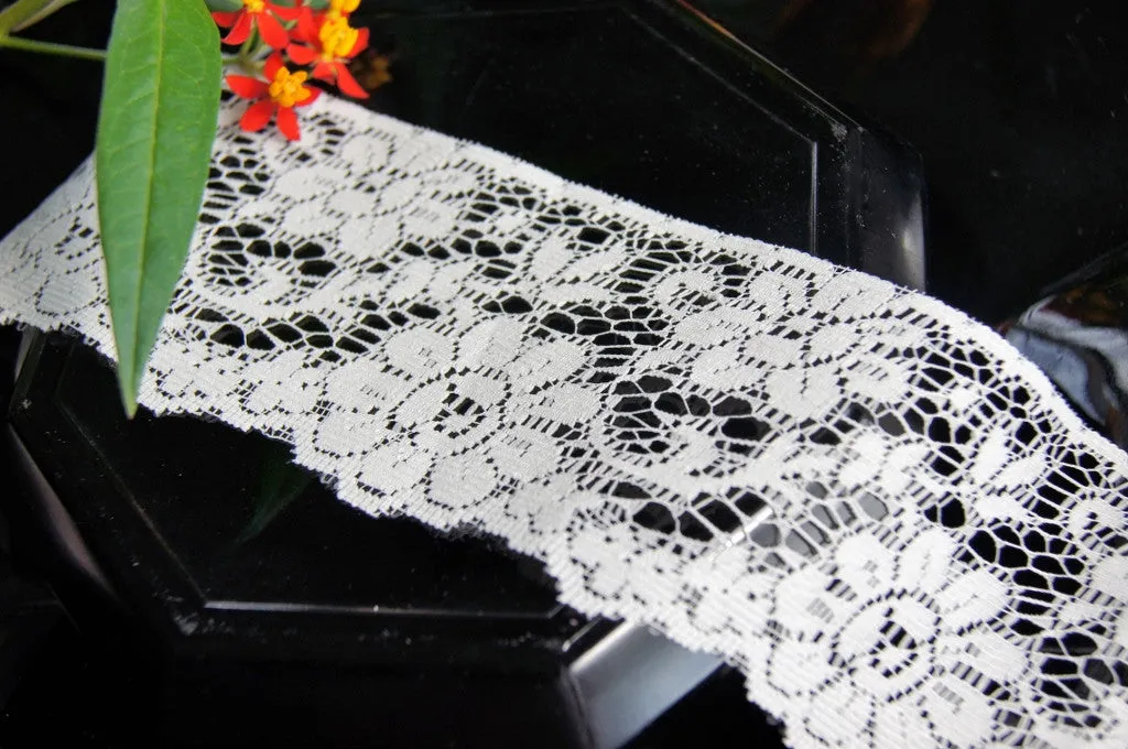 2¼" Soft Floral Lace Trim - Off-white