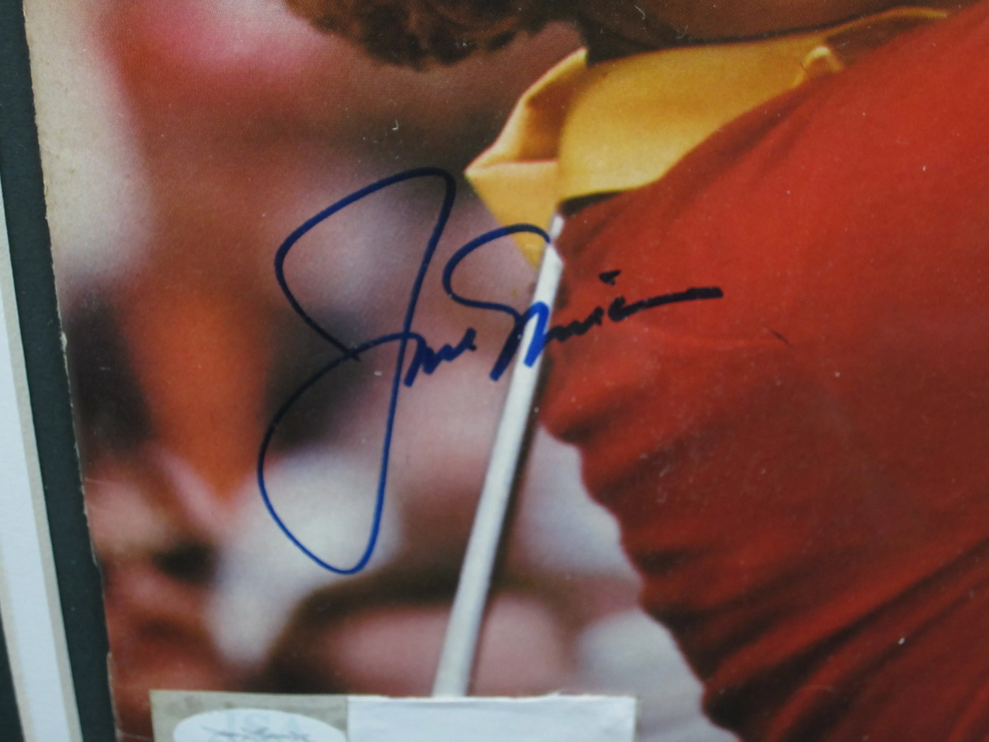 American Golfer Jack Nicklaus Signed 1975 Sports Illustrated Magazine Framed & Matted with JSA COA