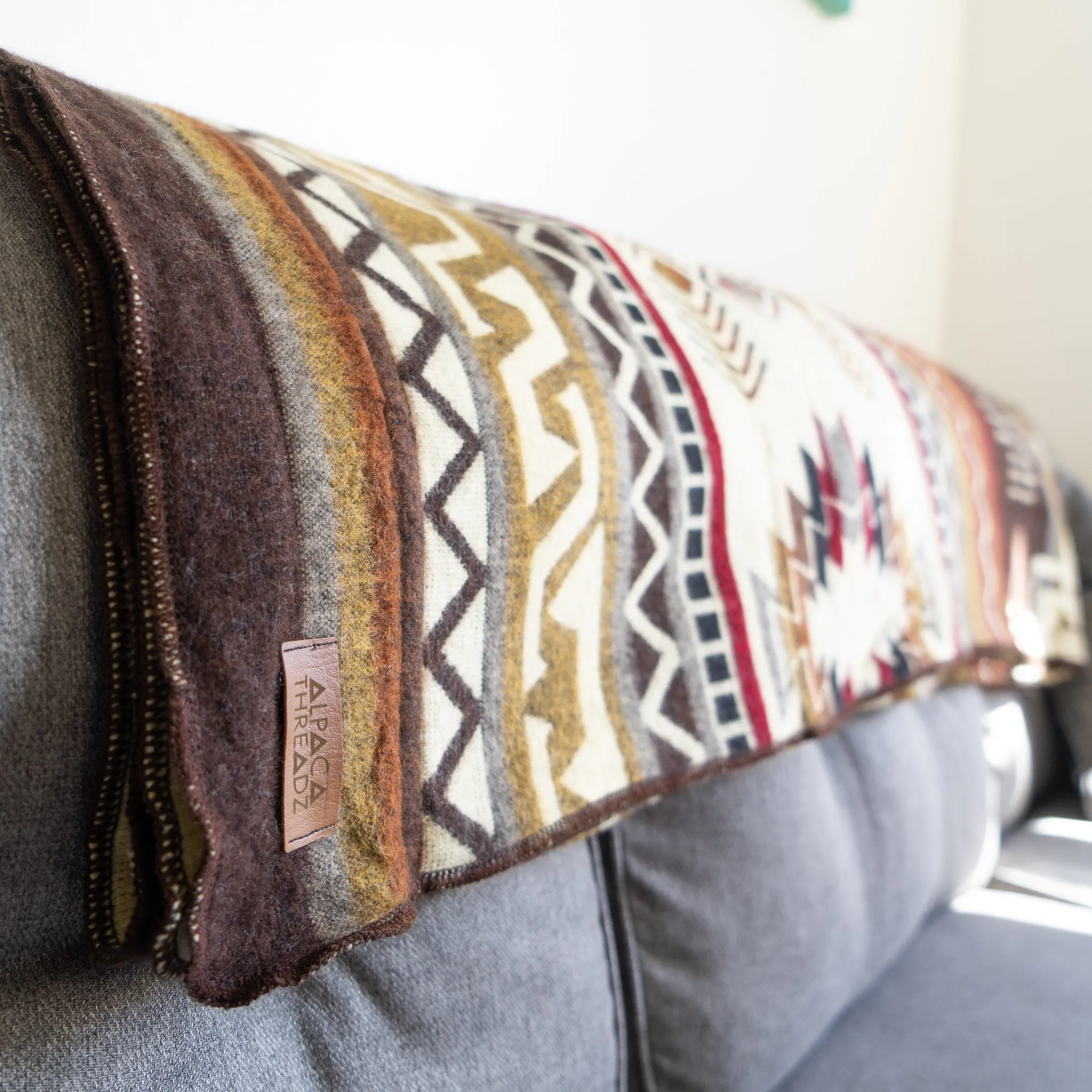 Andean Alpaca Wool Blanket - Mountain