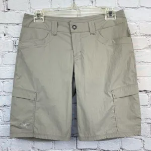 Arc’teryx Parapet Long Women’s Hiking Shorts Taupe Sz 2