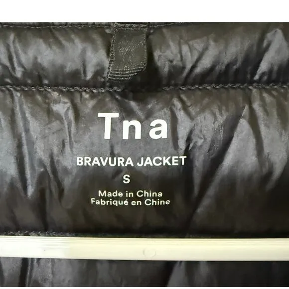 Aritzia TNA Puffer Jacket Bravura Long Hooded Black Packable Goose Down *Small