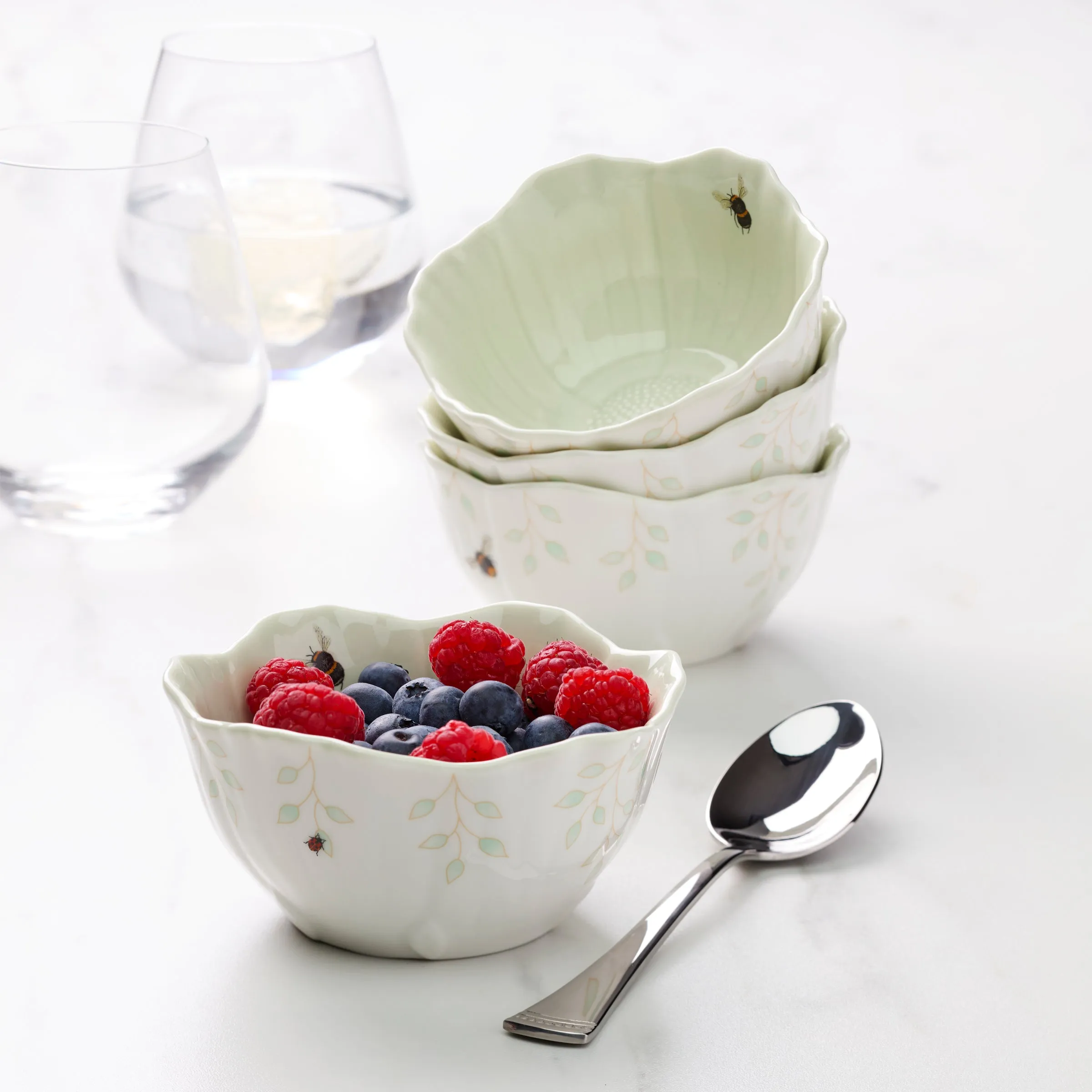 Butterfly Meadow Floral S/4 Dessert Bowls - Green