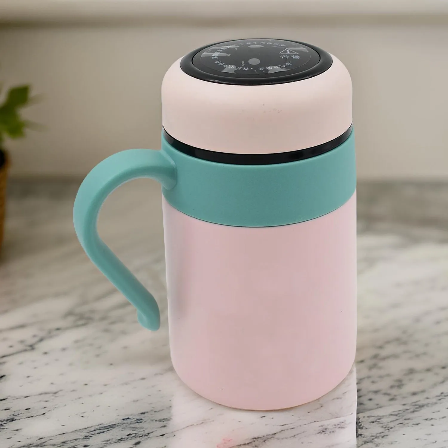 CuteSip: Smart LED Vacuum Bottle (600ml) – Cute Bear Design, Temperature Display & Gift-Ready Packaging