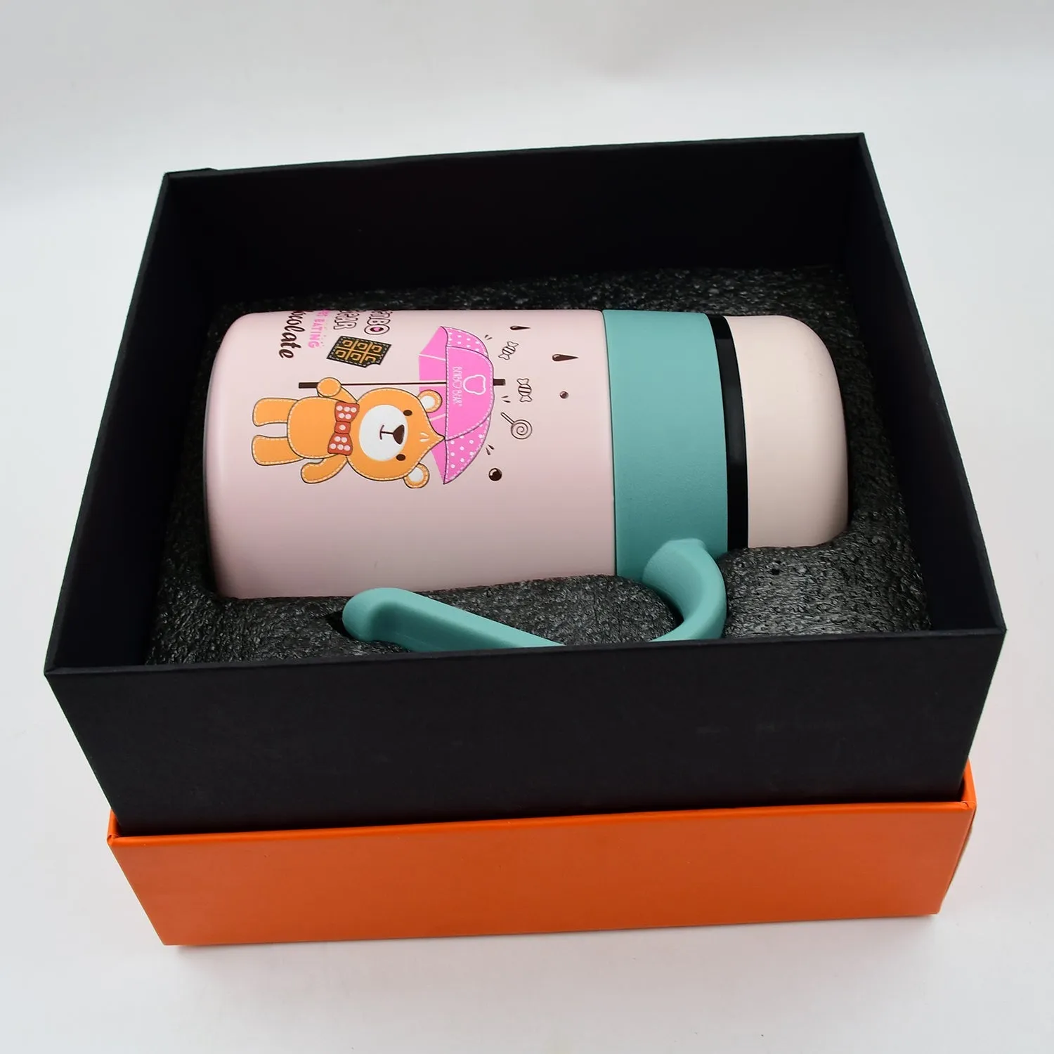 CuteSip: Smart LED Vacuum Bottle (600ml) – Cute Bear Design, Temperature Display & Gift-Ready Packaging