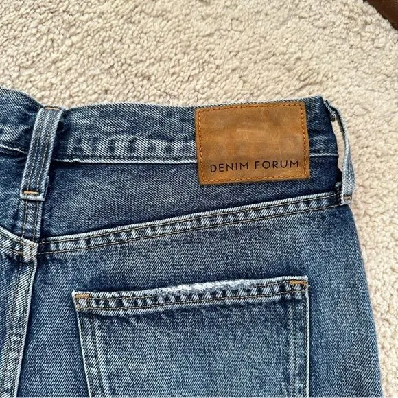 Denim Forum Aritzia the ex boyfriend denim short medium wash