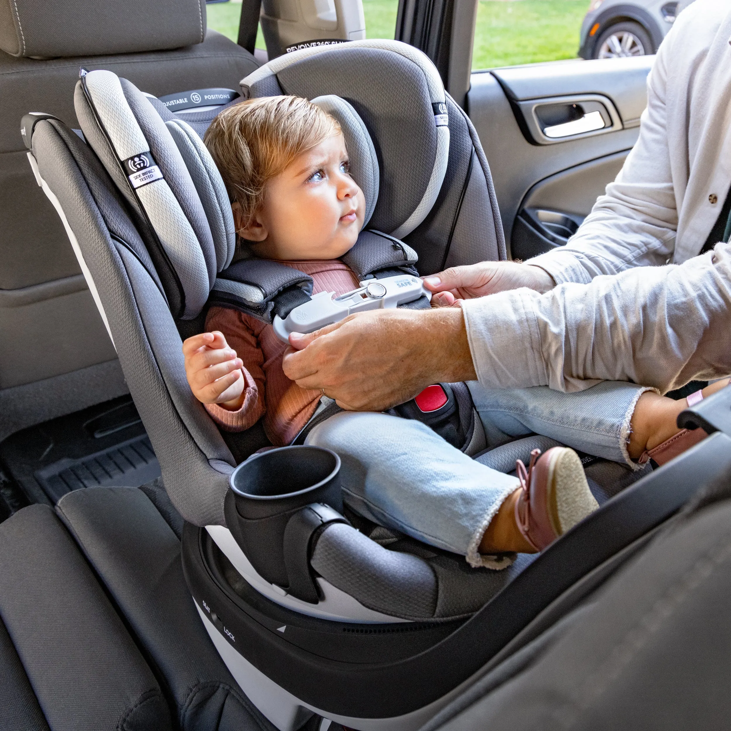 Evenflo Gold Revolve360 Rotational Convertible Car Seat