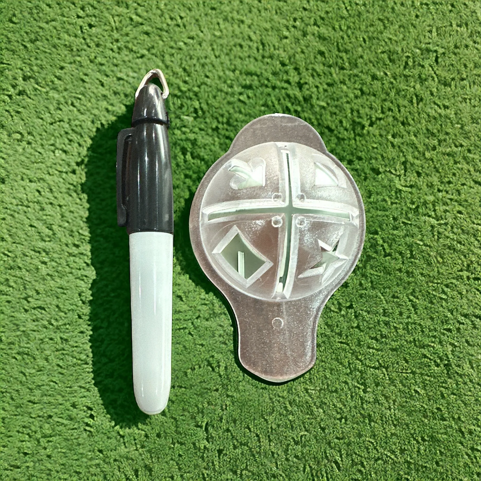 GOLF LOCKER ball marker