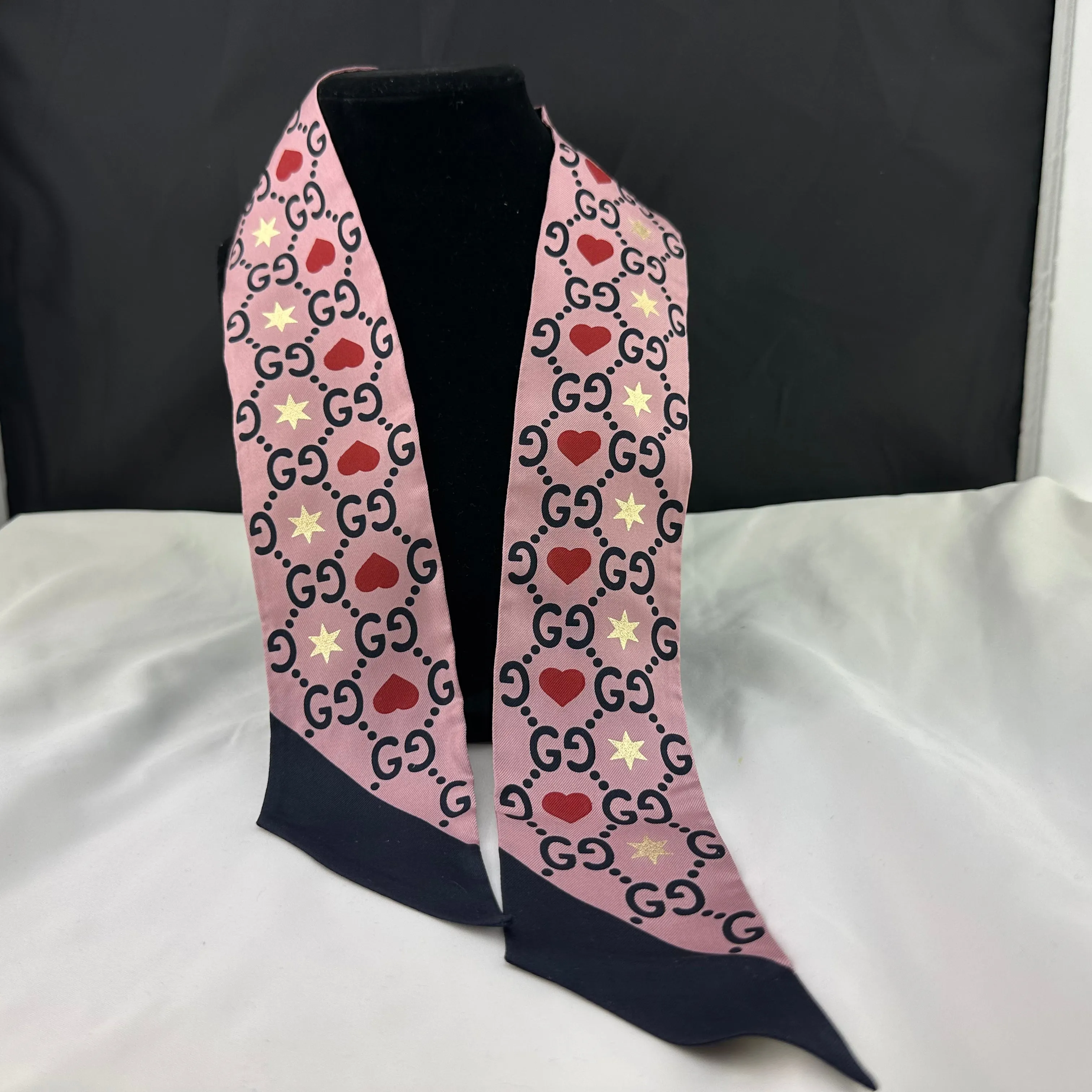 Gucci Patterned Silk Neck Bow with GG, Hearts and Stars
