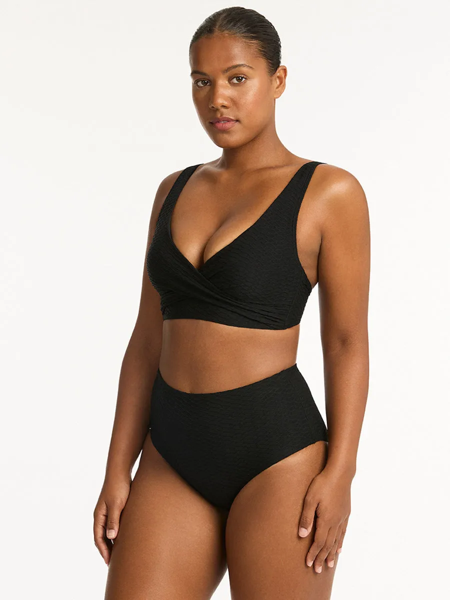 Honeycomb Cross Front Multift Top in Black
