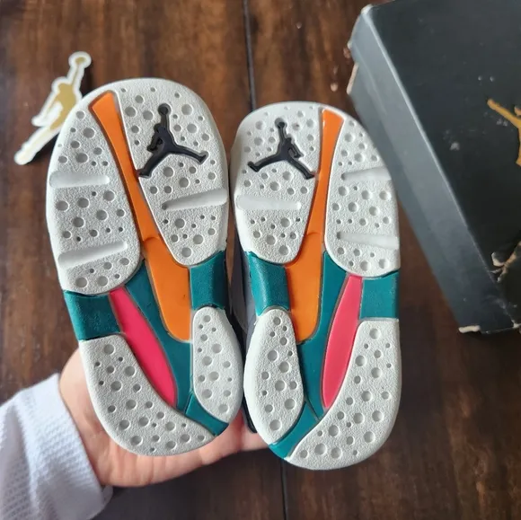 Jordan 8 Retro Beach South Beach