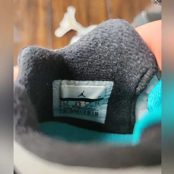 Jordan 8 Retro Beach South Beach