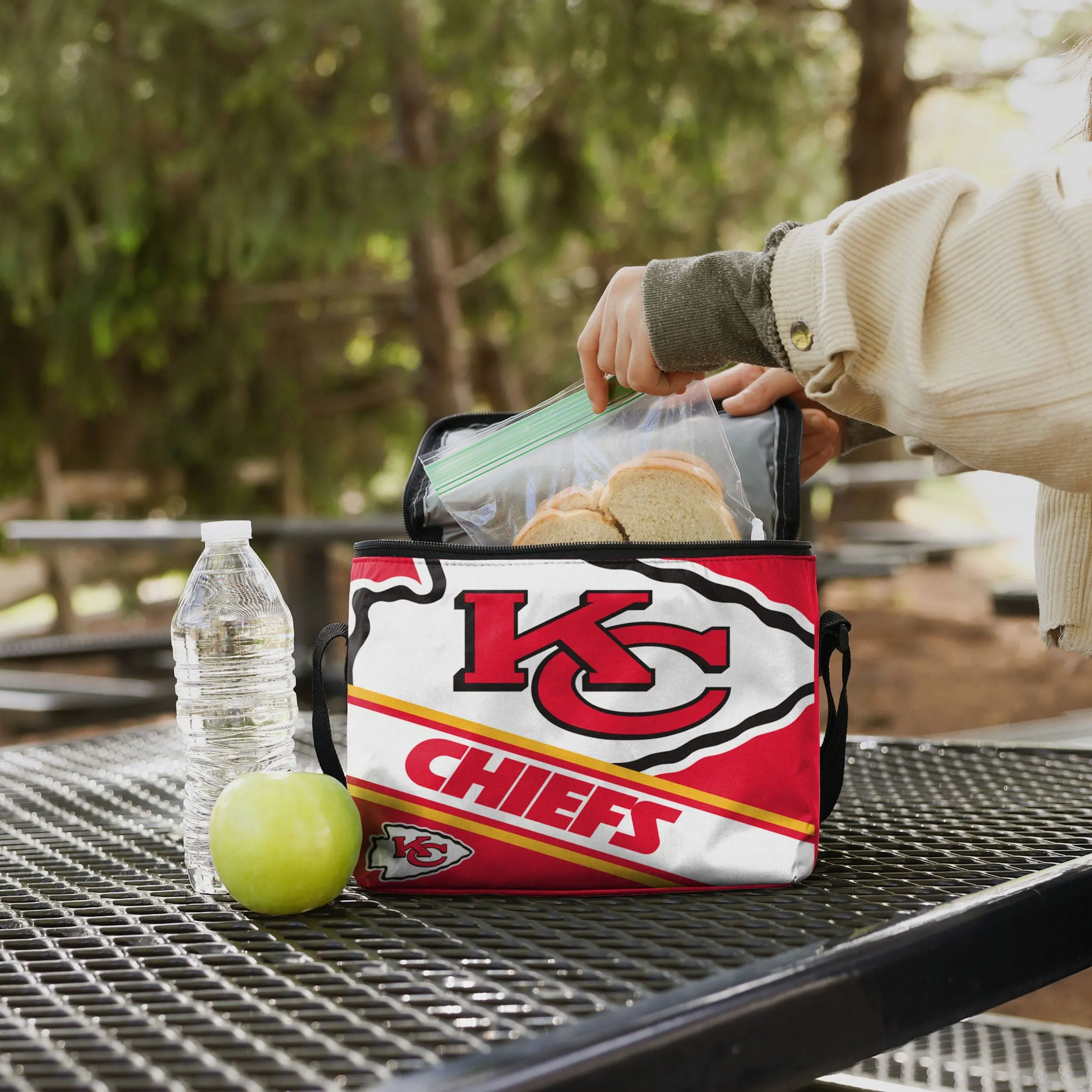 Kansas City Chiefs Big Logo Stripe 6 Pack Cooler