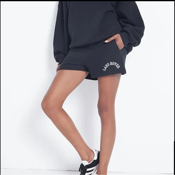 Land Rover fleece pockets Shorts