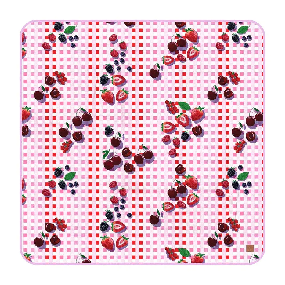Leisure Rug - Sundae Cherries