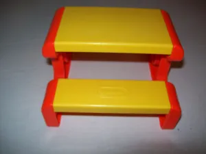 Little Tikes Dollhouse Picnic Table