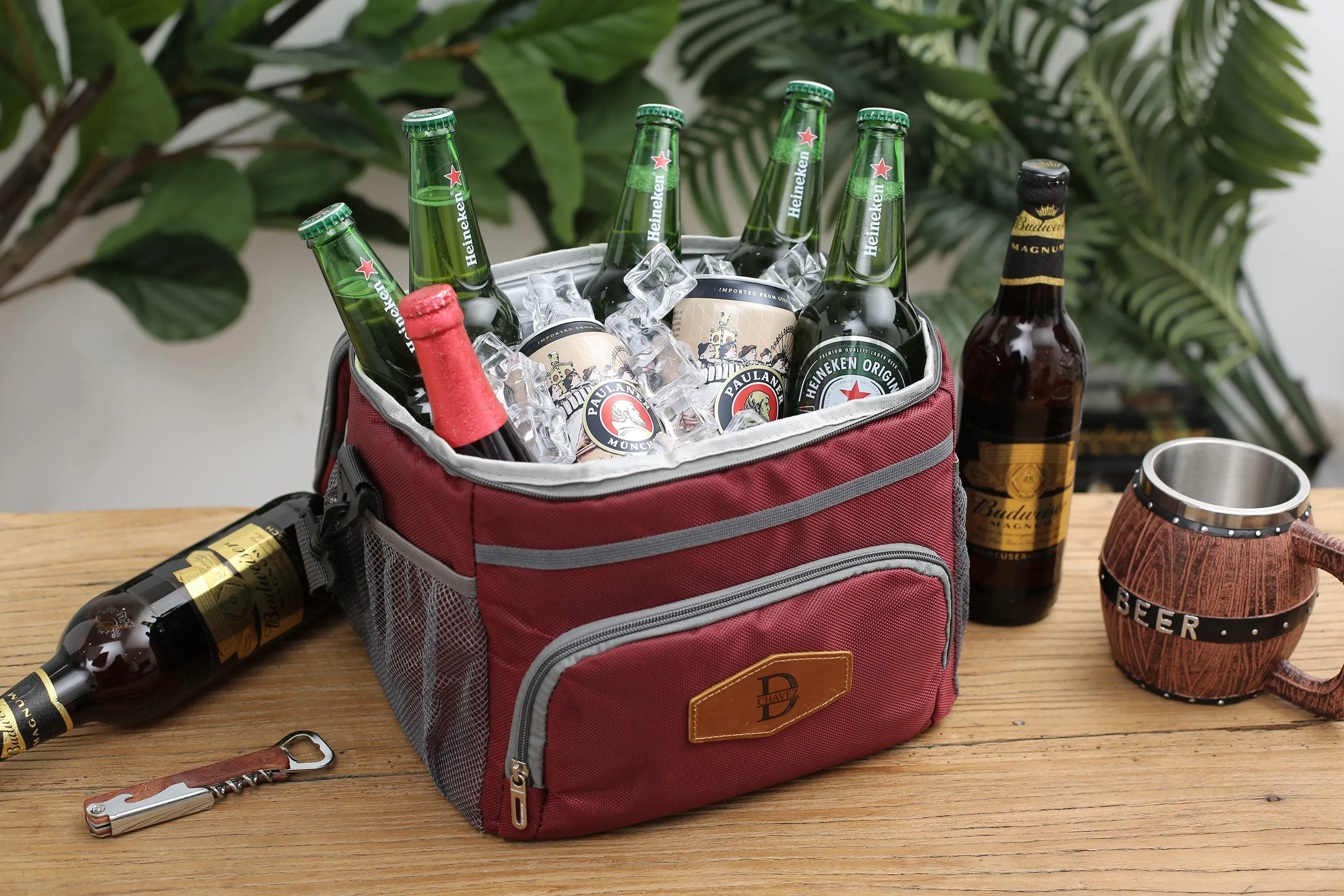 Monogrammed Insulated Cooler Bags - The Perfect Groomsmen Gift for Beach, Picnic, and Camping Trips