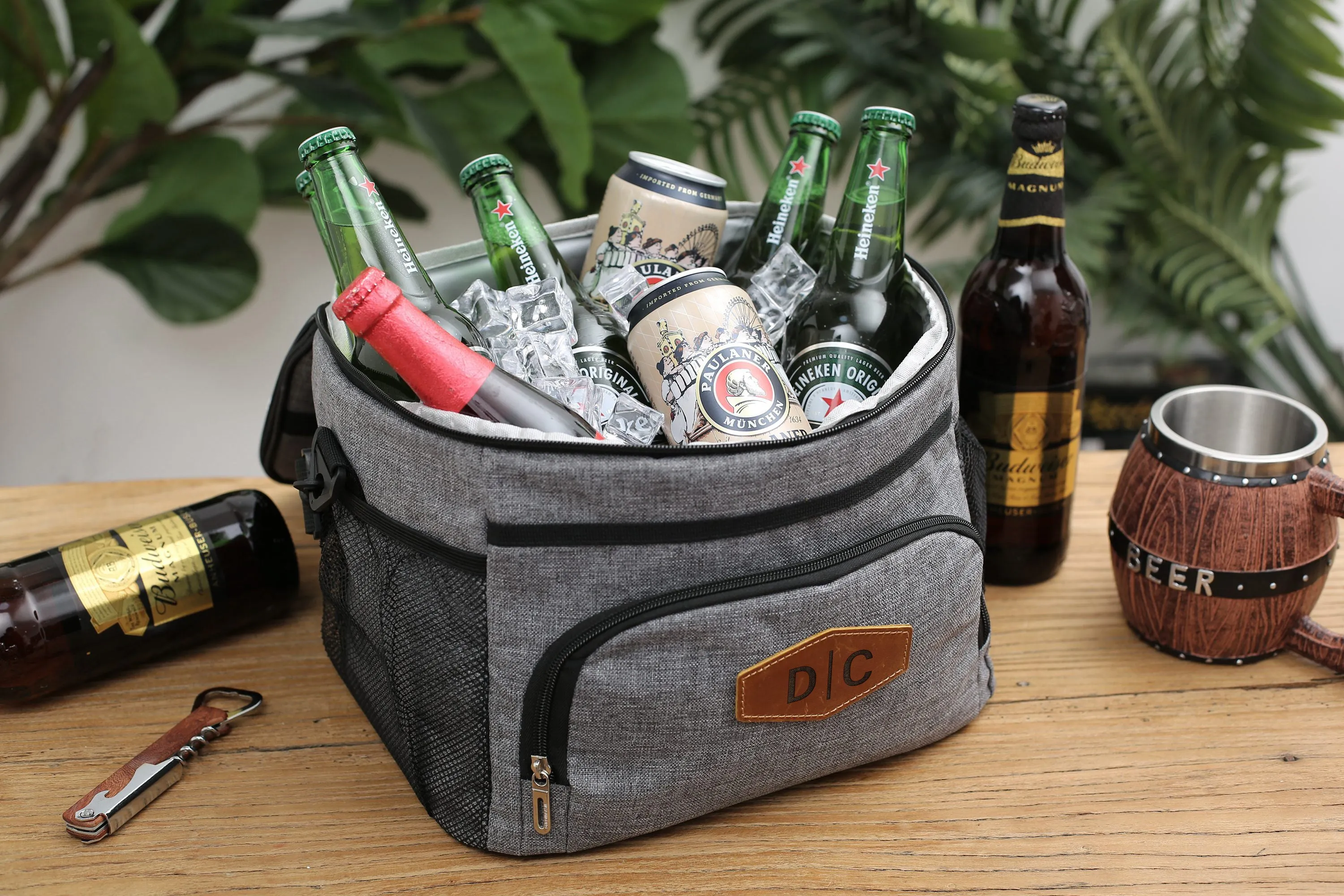 Monogrammed Insulated Cooler Bags - The Perfect Groomsmen Gift for Beach, Picnic, and Camping Trips