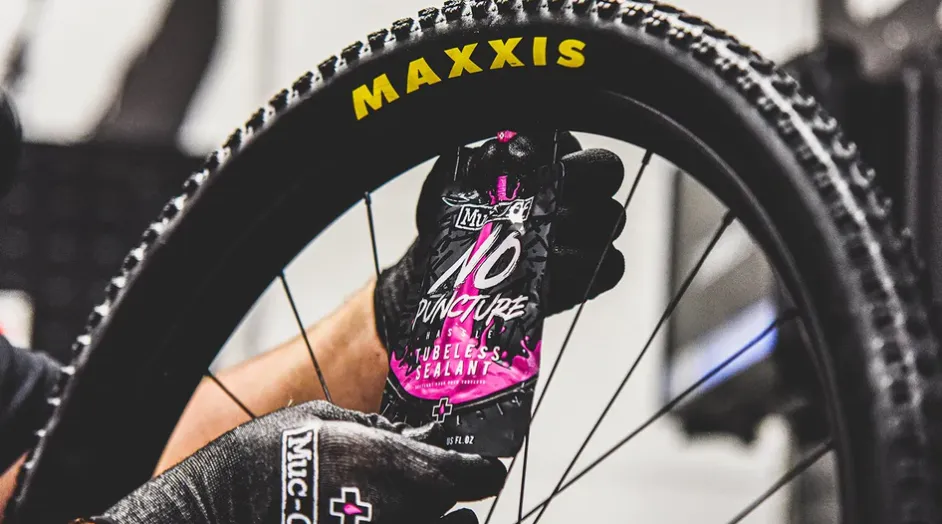 MUC-OFF BIKE TUBELESS SEALANT NO PUNCTURE