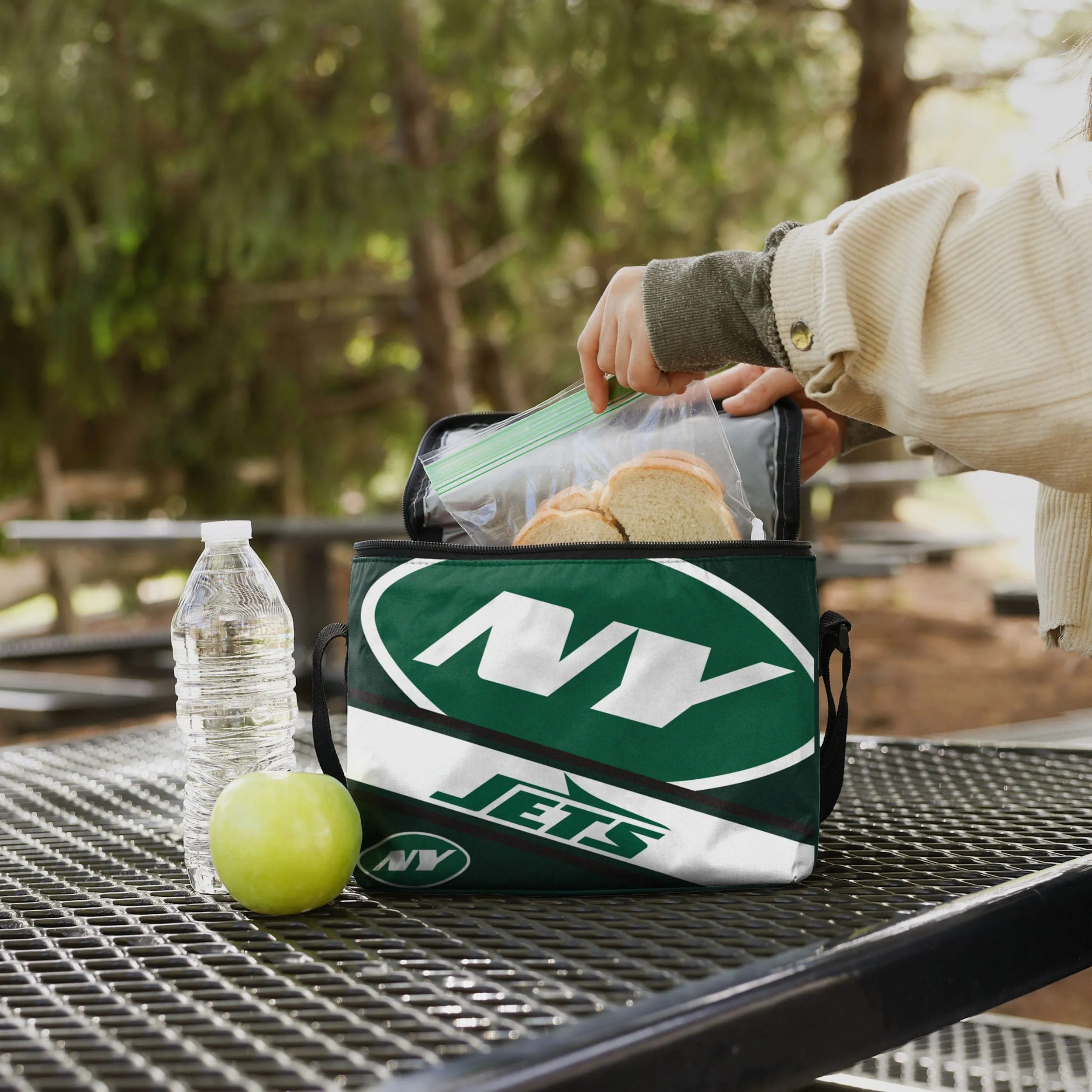 New York Jets Big Logo Stripe 6 Pack Cooler