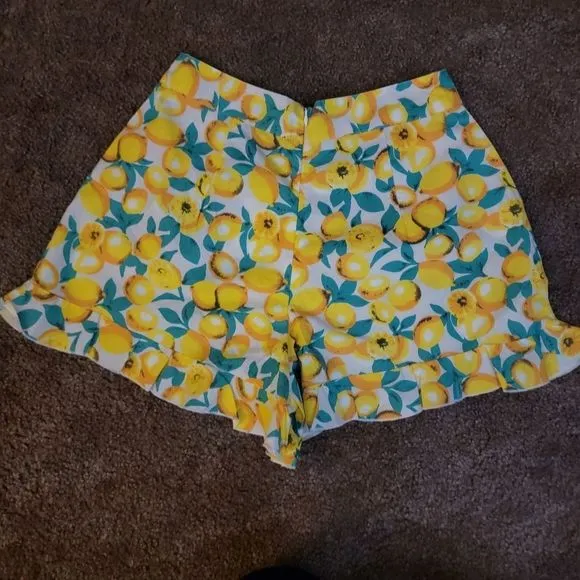 NEW ASOS• Wednesday's Girl Lemon Print Ruffled Bloomer Shorts