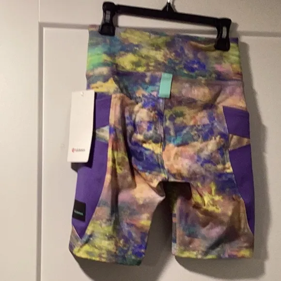 NWT Lululemon Cargo Super-High-Rise Hiking Short 8&quot;