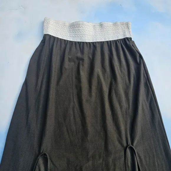 Olive Green Beach Maxi Skirt with Cool Crochet Waistband
