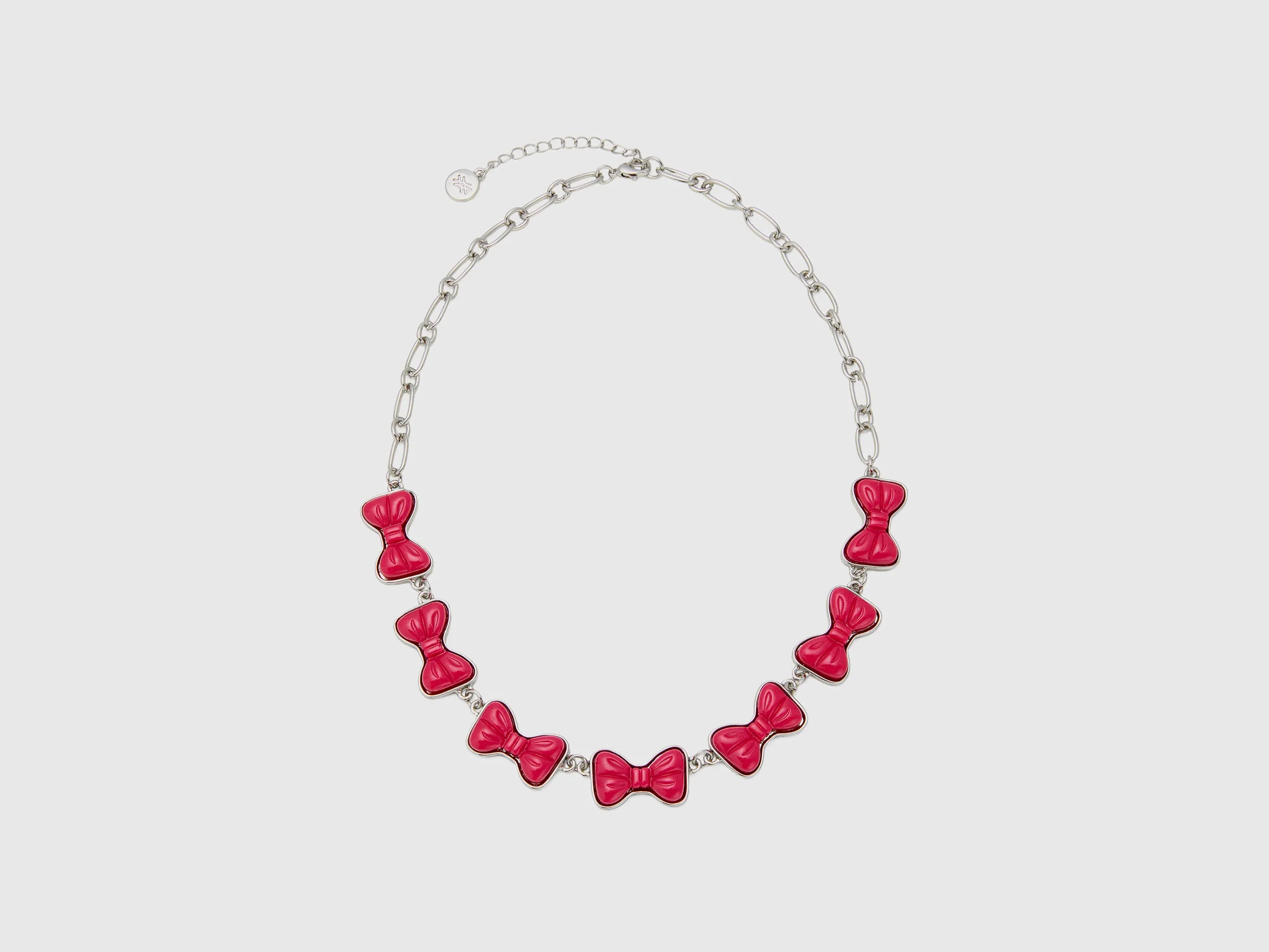 Patterned Clasp Necklace