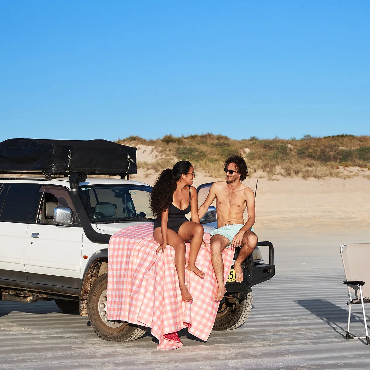 Picnic Blanket - Strawberries & Cream - Dock & Bay