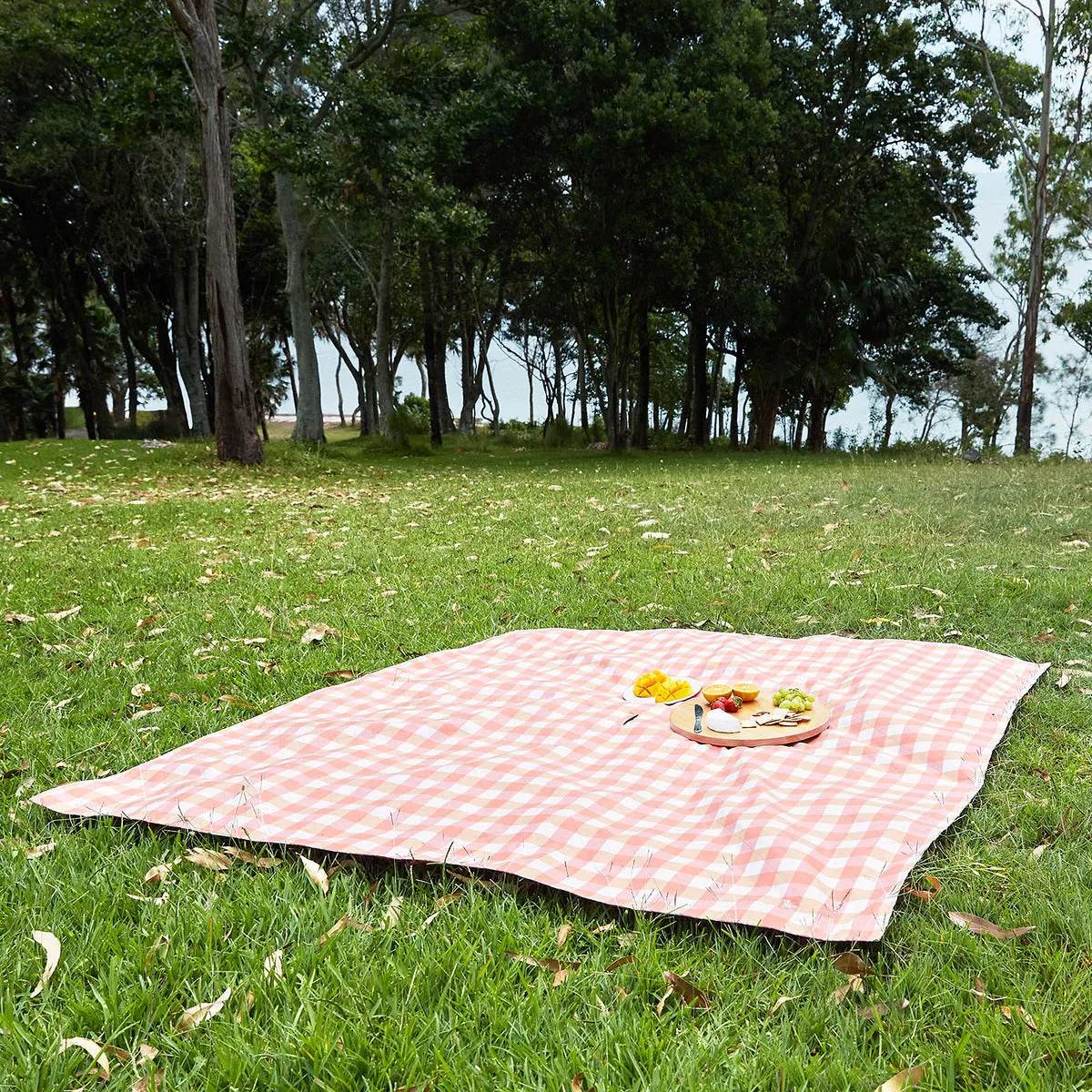 Picnic Blanket - Strawberries & Cream - Dock & Bay