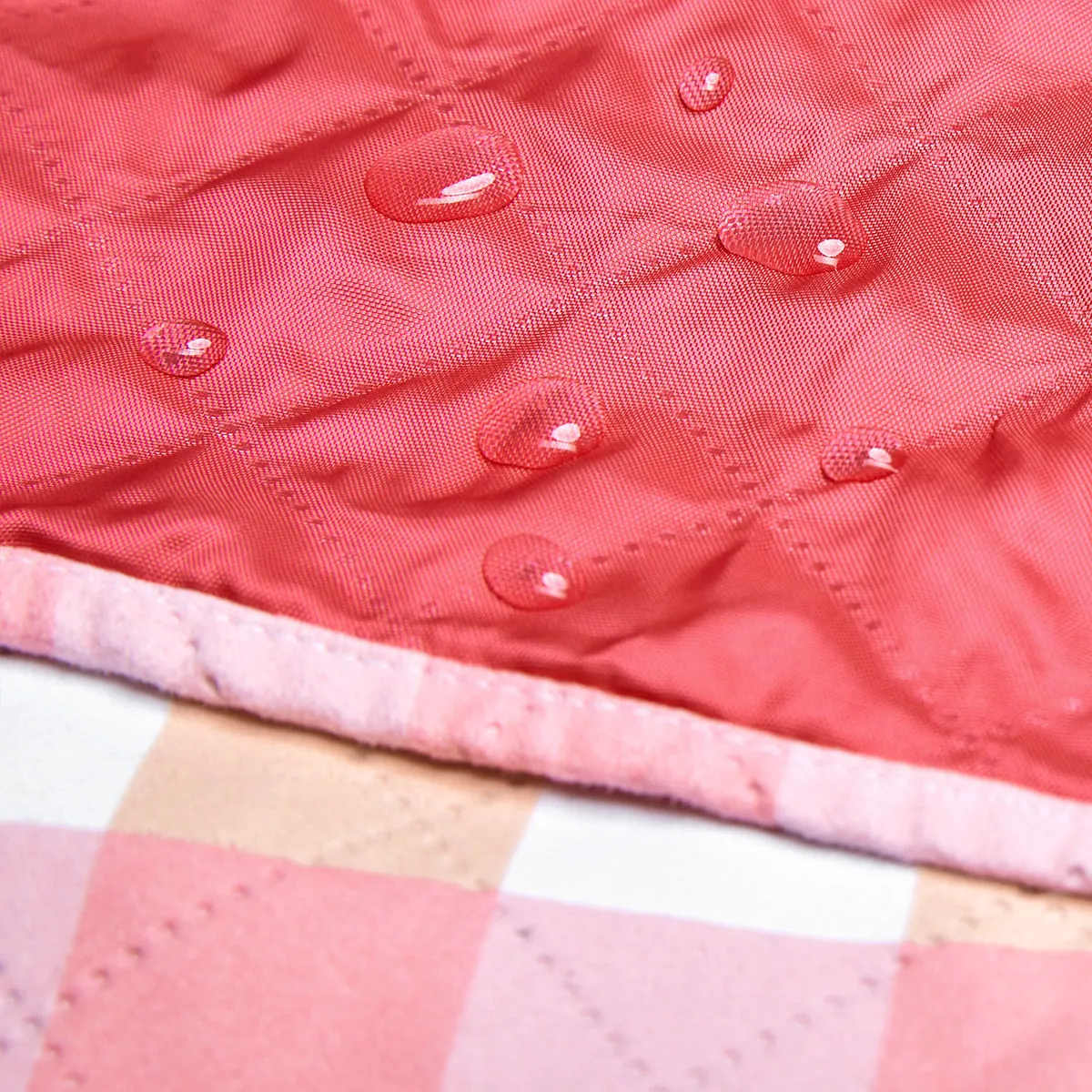 Picnic Blanket - Strawberries & Cream - Dock & Bay