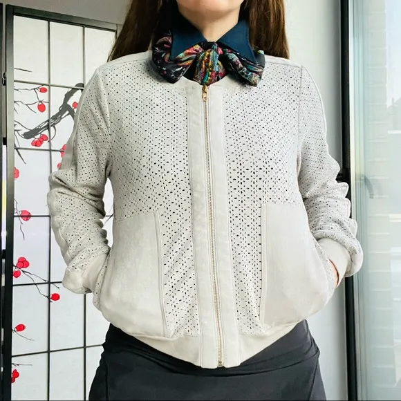 Pookie &amp; Sebastian Faux Suede FLOWER Symmetric Breathe Eyelet Ribbed Gray Jacket