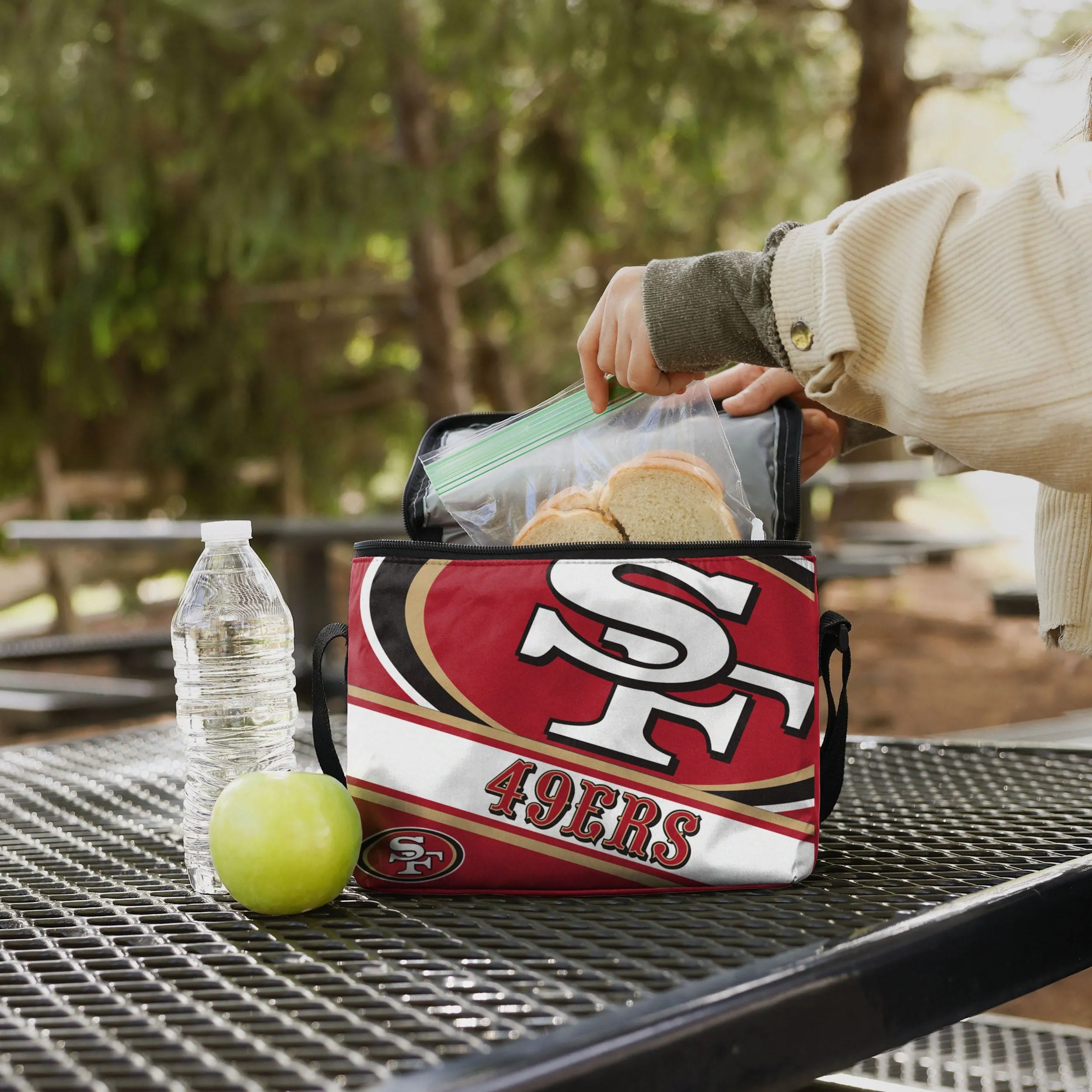 San Francisco 49ers Exclusive Big Logo Stripe 6 Pack Cooler