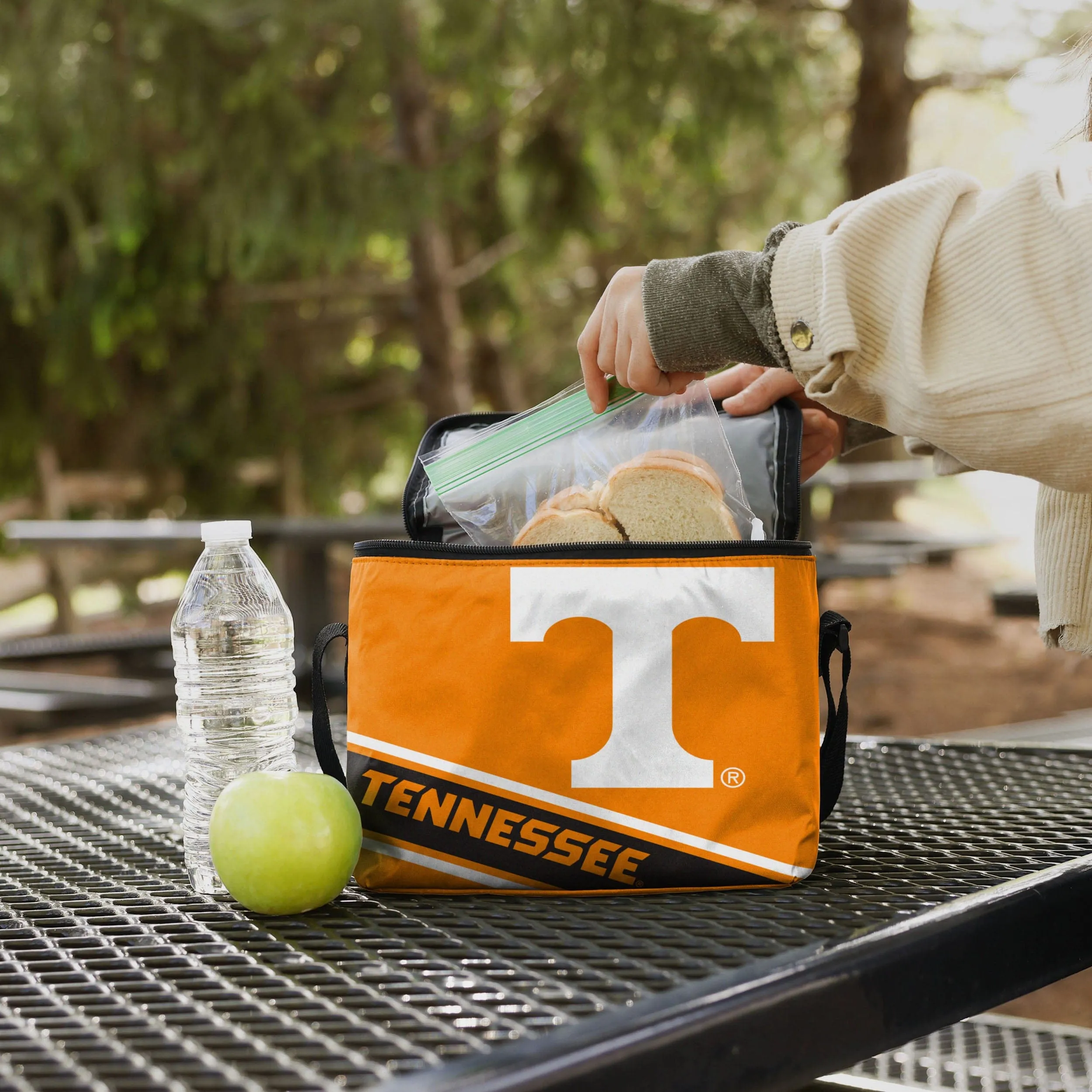 Tennessee Volunteers Big Logo Stripe 6 Pack Cooler