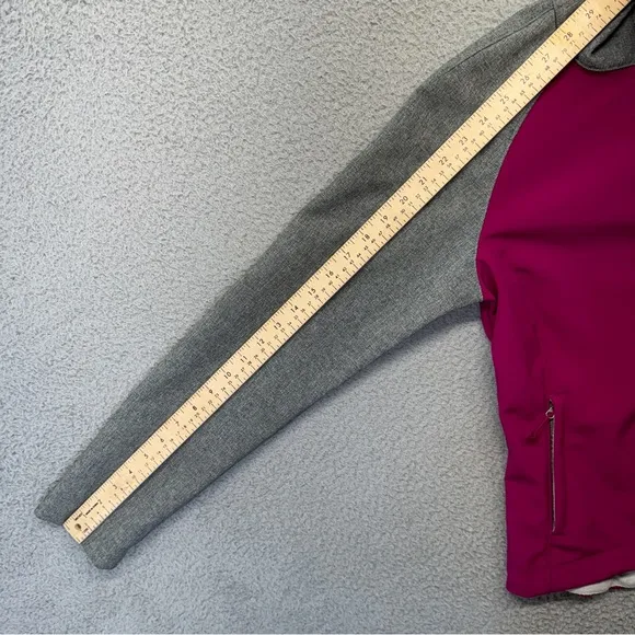The North Face Windbreaker Jacket Womens Small Pink Grey Soft Shell Windwall