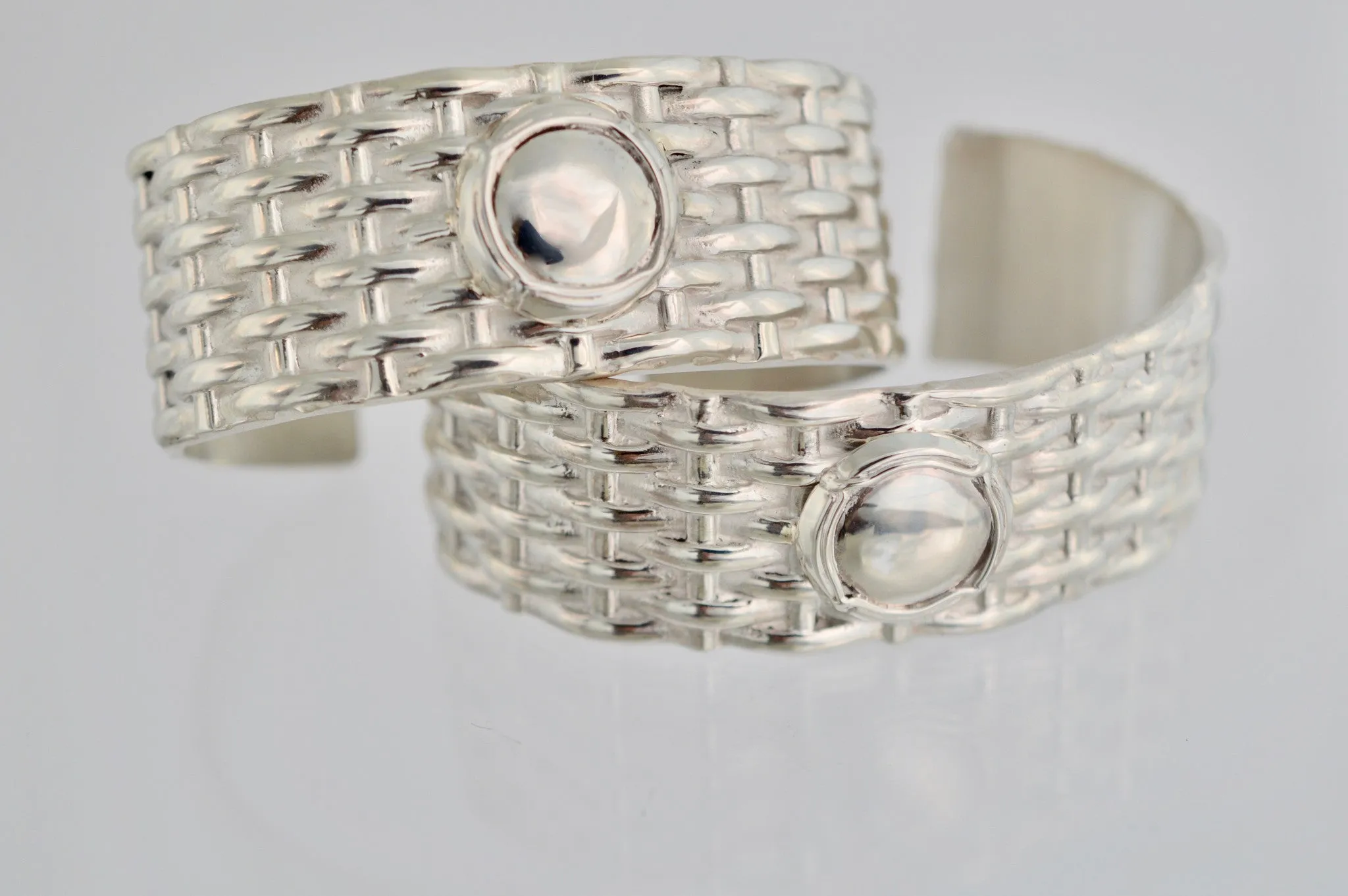 Ti Champers PicNic Cuff