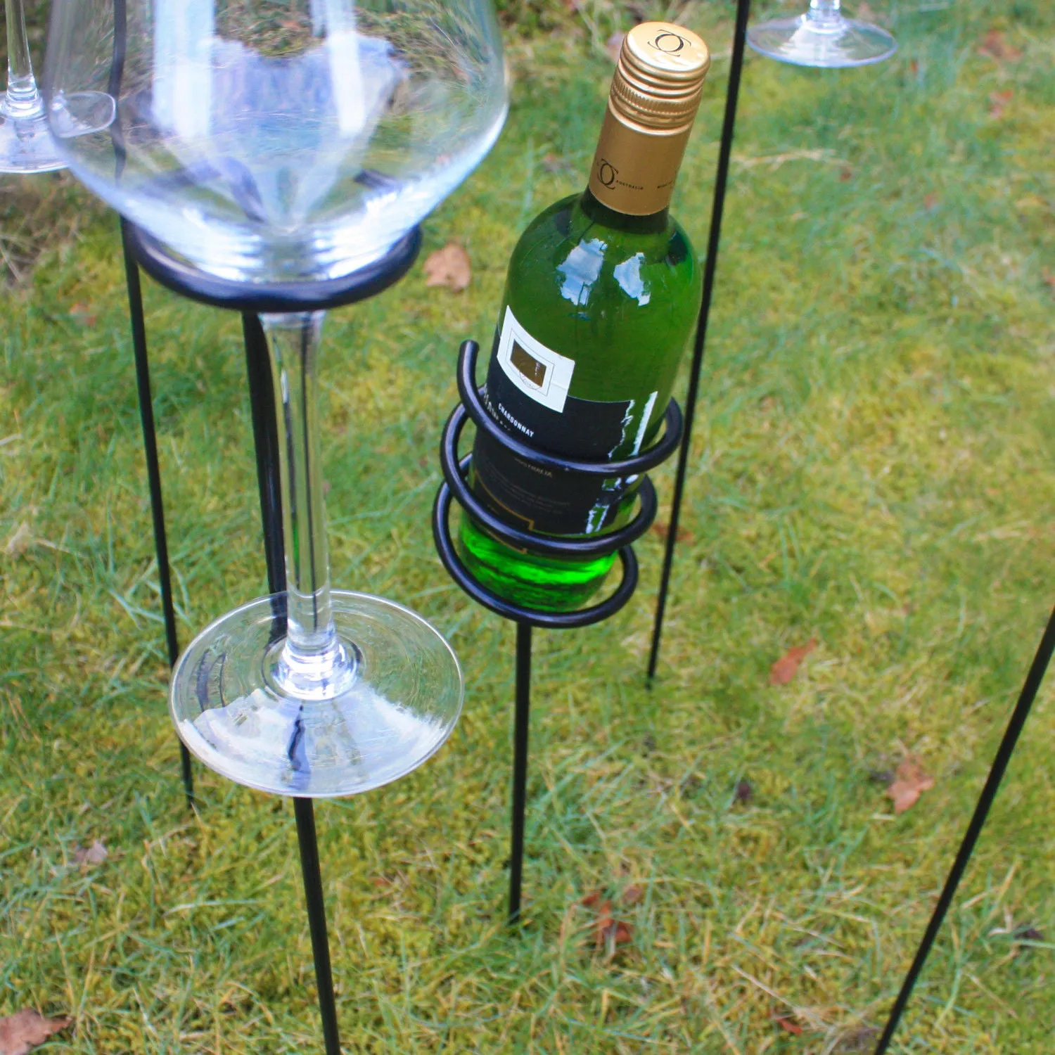 Woodside Outdoor Picnic BBQ Barbecue Wine Bottle & Glass Holder Stake Set